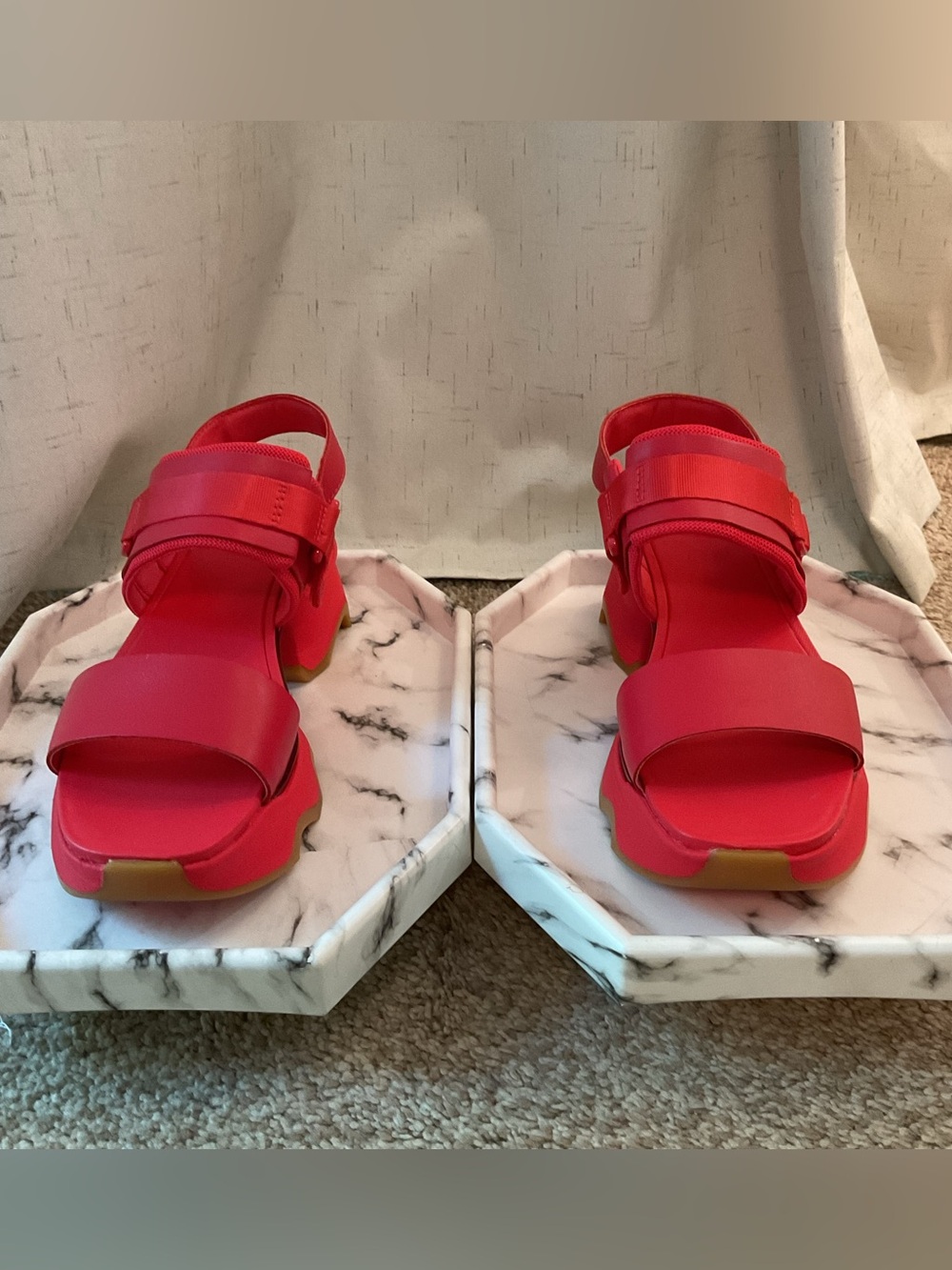 Sorel Kinetic Impact Red Platform Sandal with Chunky Sole - Picture 2 of 8